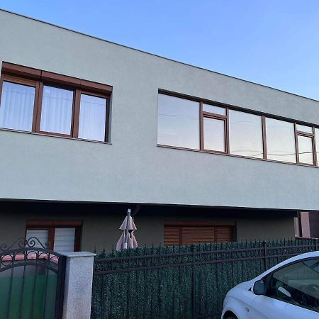 Ross Holiday Home Burgas Esterno foto