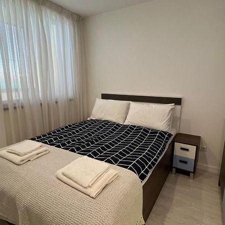 Ross Holiday Home Burgas Esterno foto