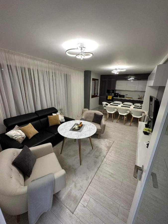 Ross Holiday Home Burgas Esterno foto